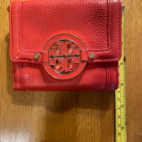Tory Burch wallet - Picture 3 of 6